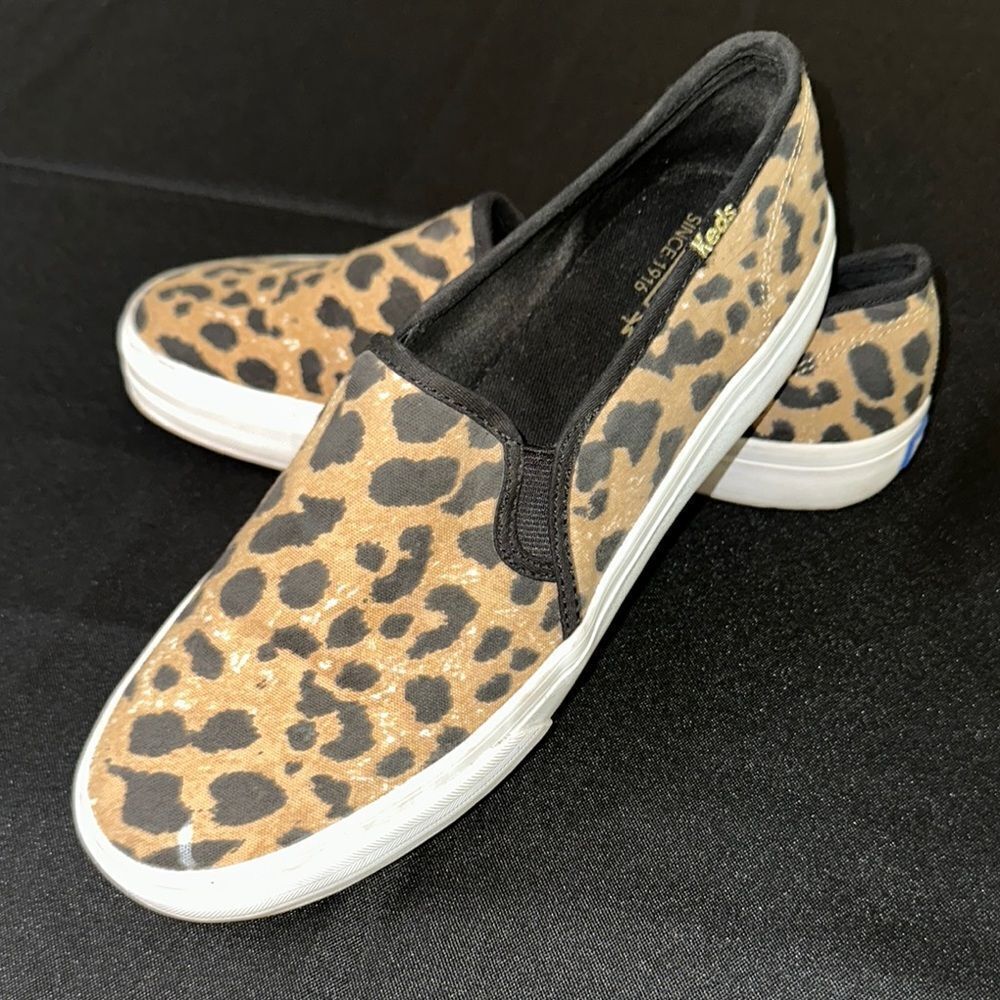 Keds Sneakers - Tan/Black Leopard Slip-On Size 8